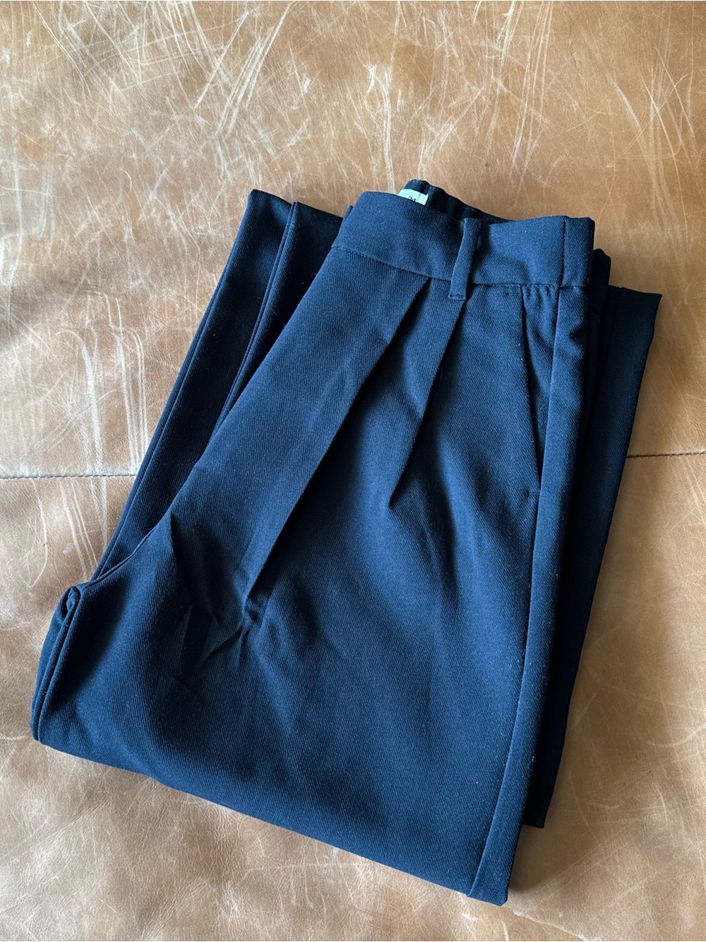 A&F Sloane Tailored Wide Leg Pant